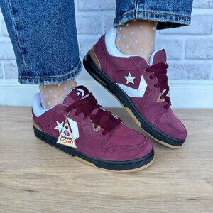 ⭐Converse CL98 Suede Low Top Sz 8.5 Women's shoes Sneakers Burgundy A15607C